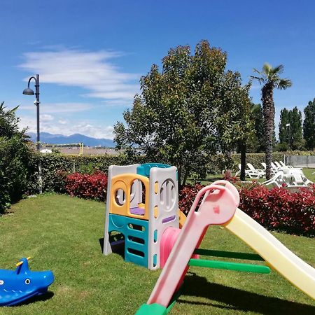 Appartamenti Residence Tulipano ซีร์มิโอเน ภายนอก รูปภาพ