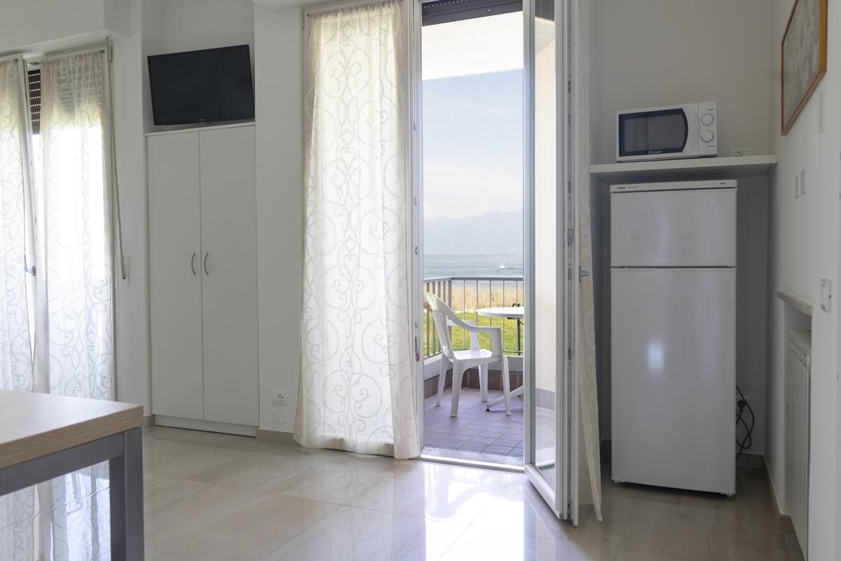 Appartamenti Residence Tulipano ซีร์มิโอเน ภายนอก รูปภาพ